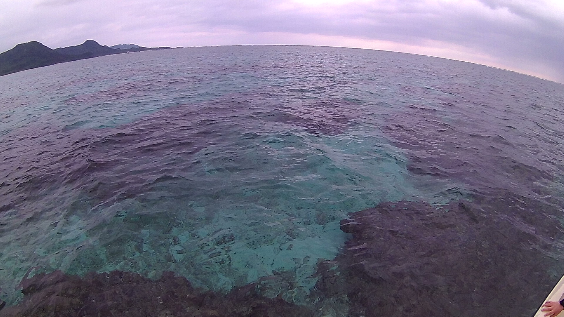 曇っていても海は穏やかです