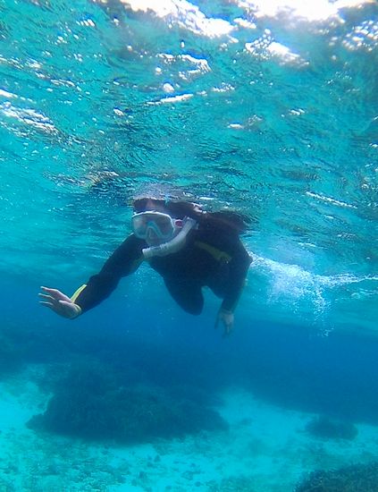 慣れてくれば水中を楽しんでいます