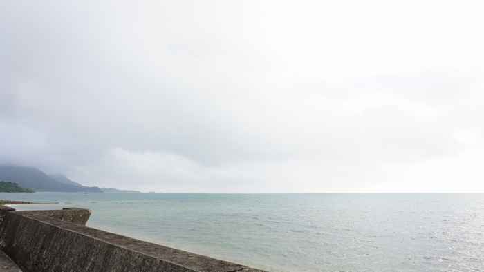 曇りの天気の石垣島