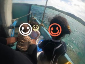 ちびっこは0歳10か月、2歳、5歳！大冒険の海遊び！