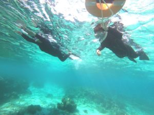 ドキドキした分、楽しんだ78歳お母さん初シュノーケリング