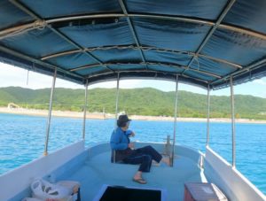 グラスボートでシュノーケリング♪乗船のみおじいちゃんは79歳！家族で笑顔いっぱいツアー