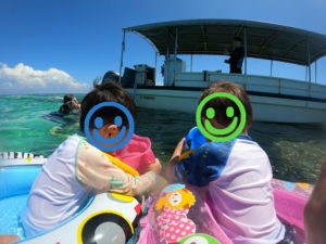 乗船のみ？結局みんな海にドボン！2歳、3歳、マスクデビュー！