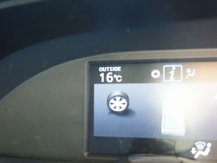 おっ！気温が16℃