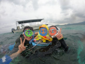 初めての水中カメラ！1歳、初めての海！そして箱メガネマスター！