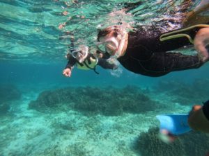 81歳お母さん、初めてのシュノーケリング！