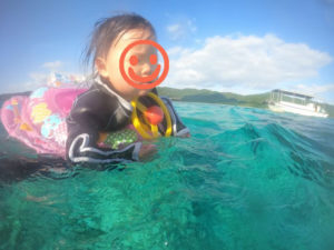 2歳、海デビューに挑戦！年の瀬、石垣島の水中世界は今日も青かった！