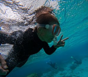 84歳おばあちゃんは初めての海!?初めてのシュノーケリング！