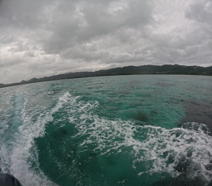 天気は雨なれど