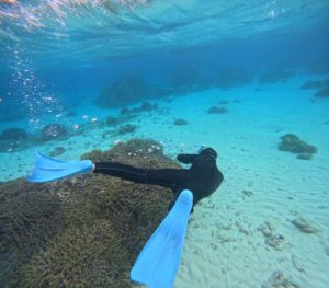 御年75歳お母さん、家族水入らずの貸切シュノーケリング♪