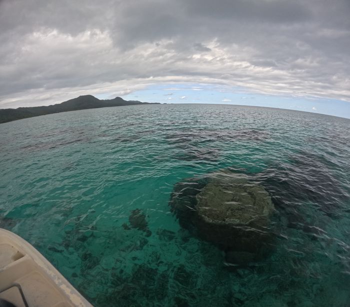 曇りでも穏やかな海