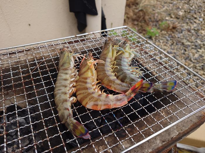 エビは炭火焼！BBQでございます♪