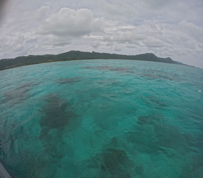 天気は曇り、徐々に穏やかに