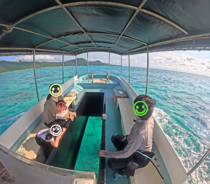 2歳5歳、家族で貸切シュノーケリング