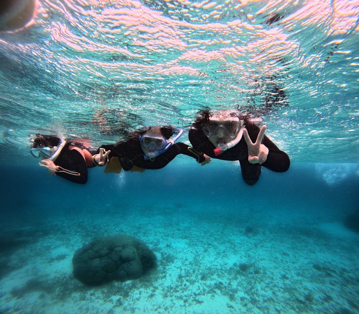 余裕のピーサインも登場です!