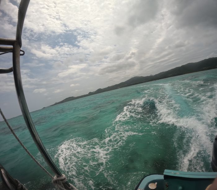 曇ったりちょい晴れ間