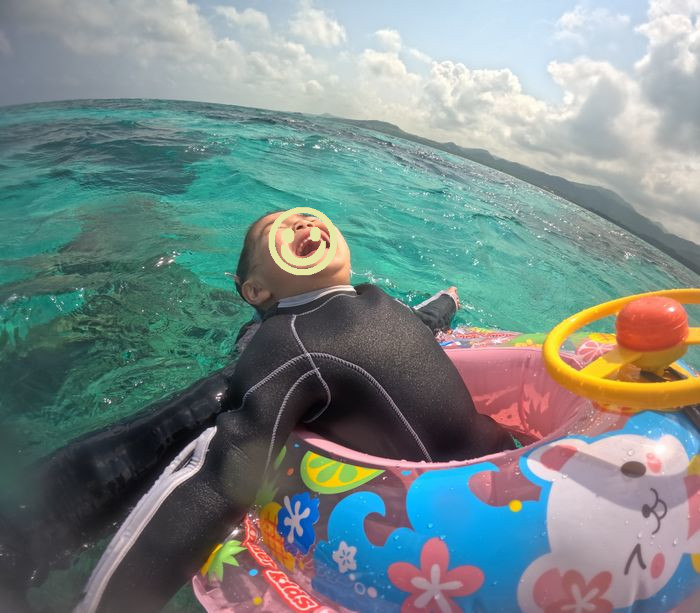 豪快に仰向けがっはっはっは！3歳　幼児