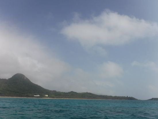 やっと晴れ間が広がりはじめました