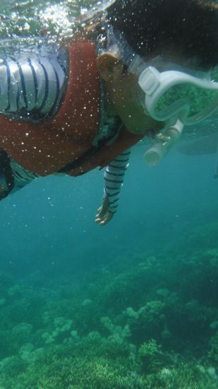 ミツキ君、浮き輪の卒業です。