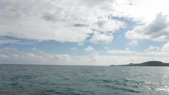 曇り時々晴れ間の天気です。