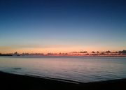 今日も穏やかな海と朝日です