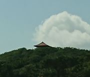 やっと晴れてきた石垣島です。