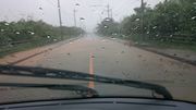 昨日の大雨で、道路は、冠水。。。