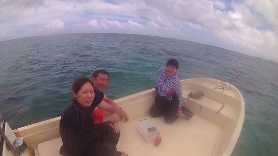 午後からの半日ツアーもベテランの皆さんです