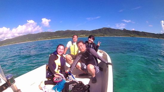 T屋さんご夫婦とK川さんご夫婦です。