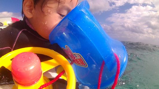 ダイチ君も覗いています。